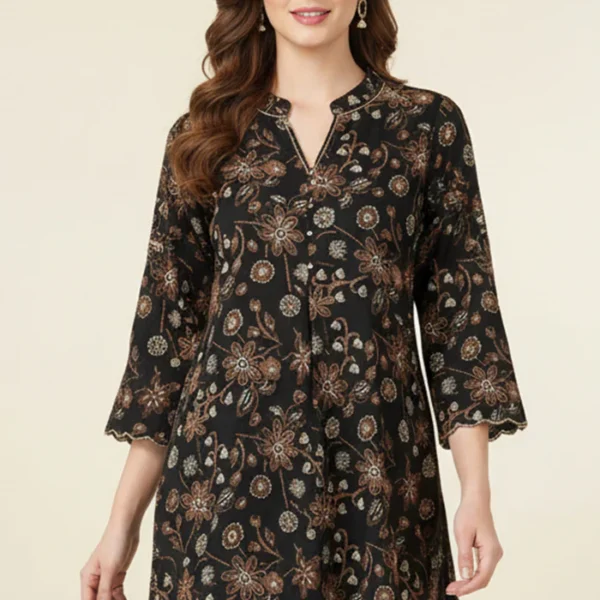Minimalist Black Pure Cotton Straight Top with All-Over Floral Motifs